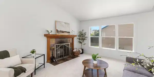 Image 3: Living Room Image 3: Living Room