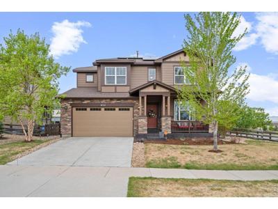 852 Laramie Ln