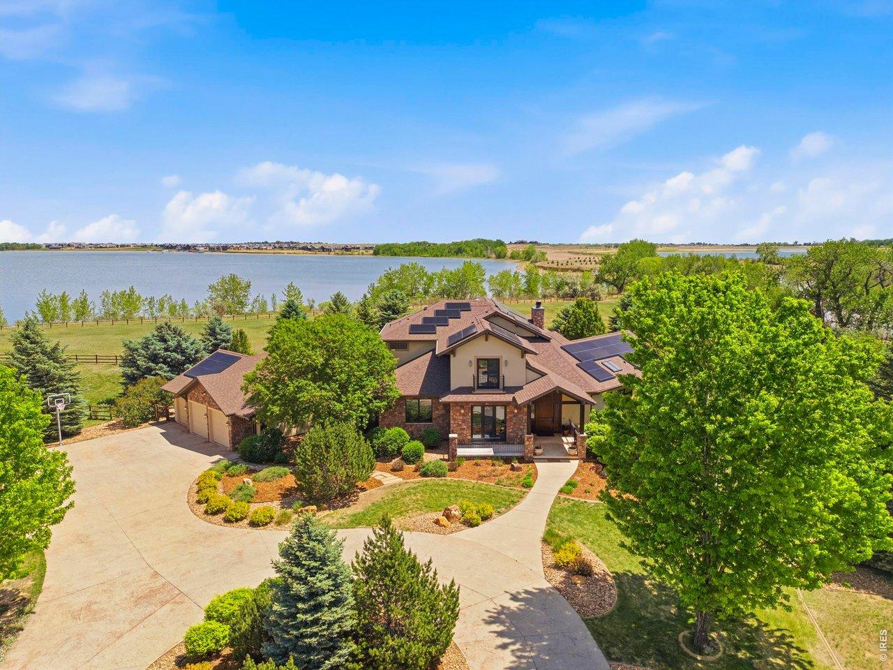 Image 2: Experience luxury Colorado living at its finest in this extraordinary custom estate located in beautiful Berthoud.
