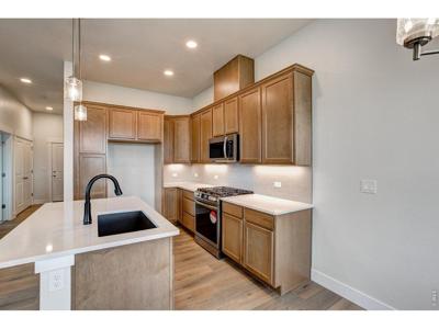 4204 Trapper Lake Dr