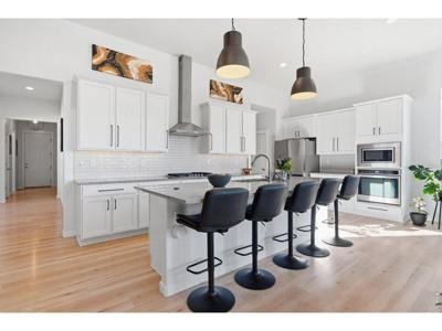 4274 Martinson Dr