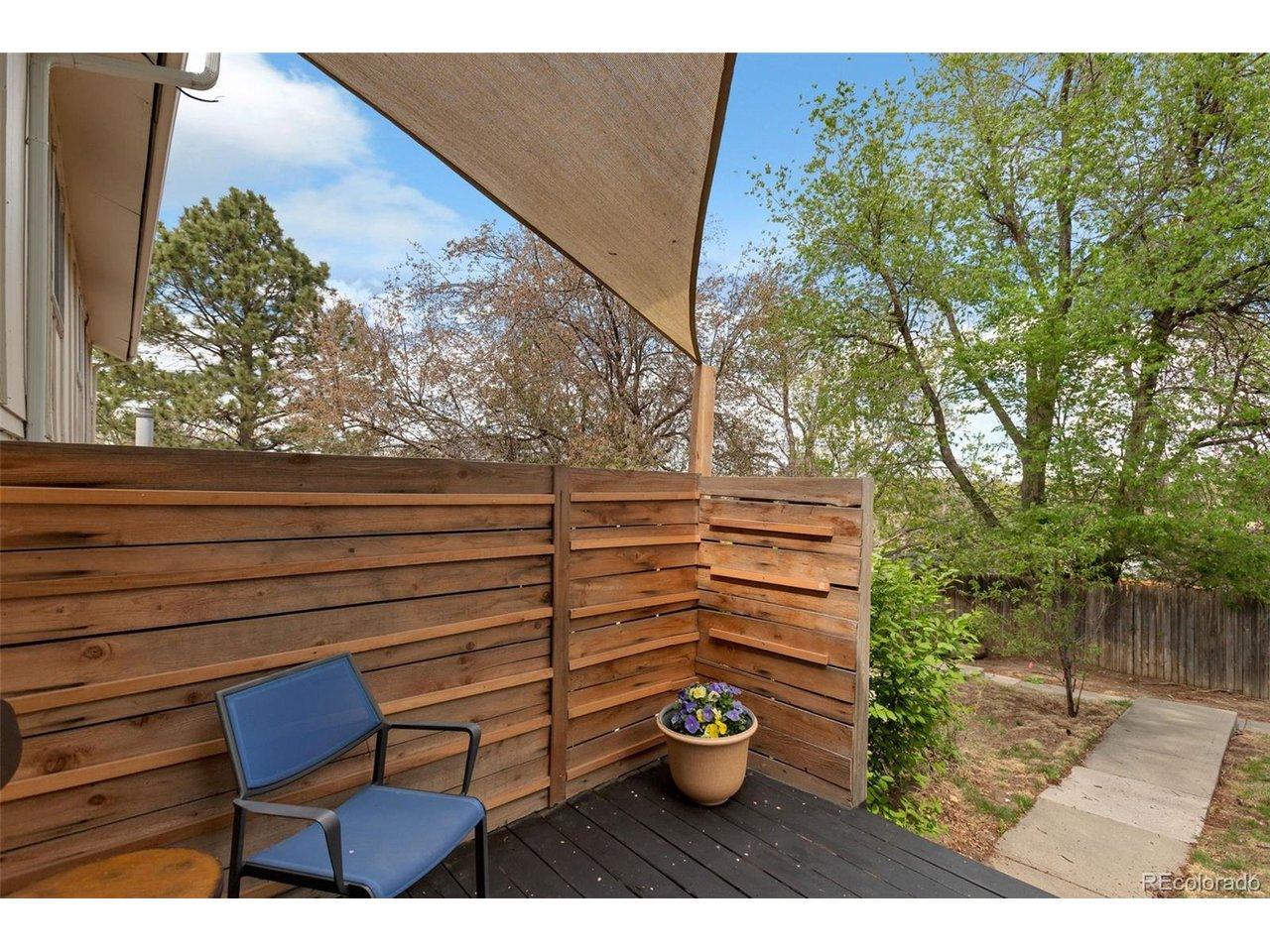 Image 3: Quiet back deck, looking though the trees.