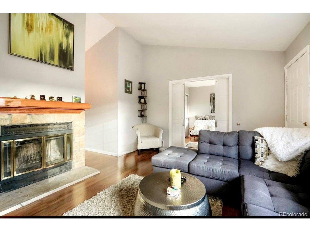 Image 3: Living room Image 3: Living room