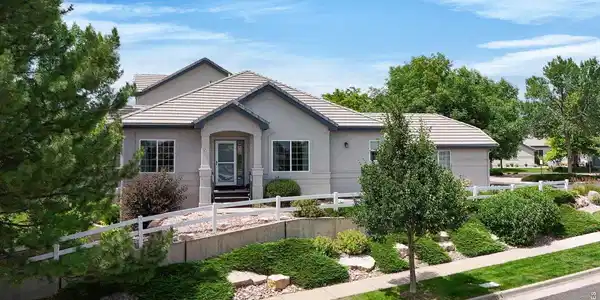 505 Clubhouse Dr