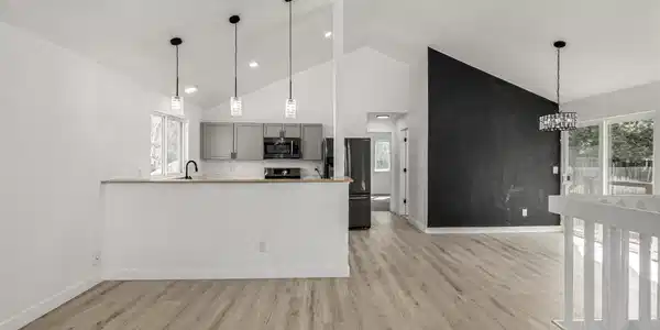 17486 E Plateau