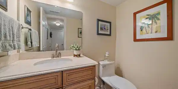 Image 3: 1/2 bath on main level
