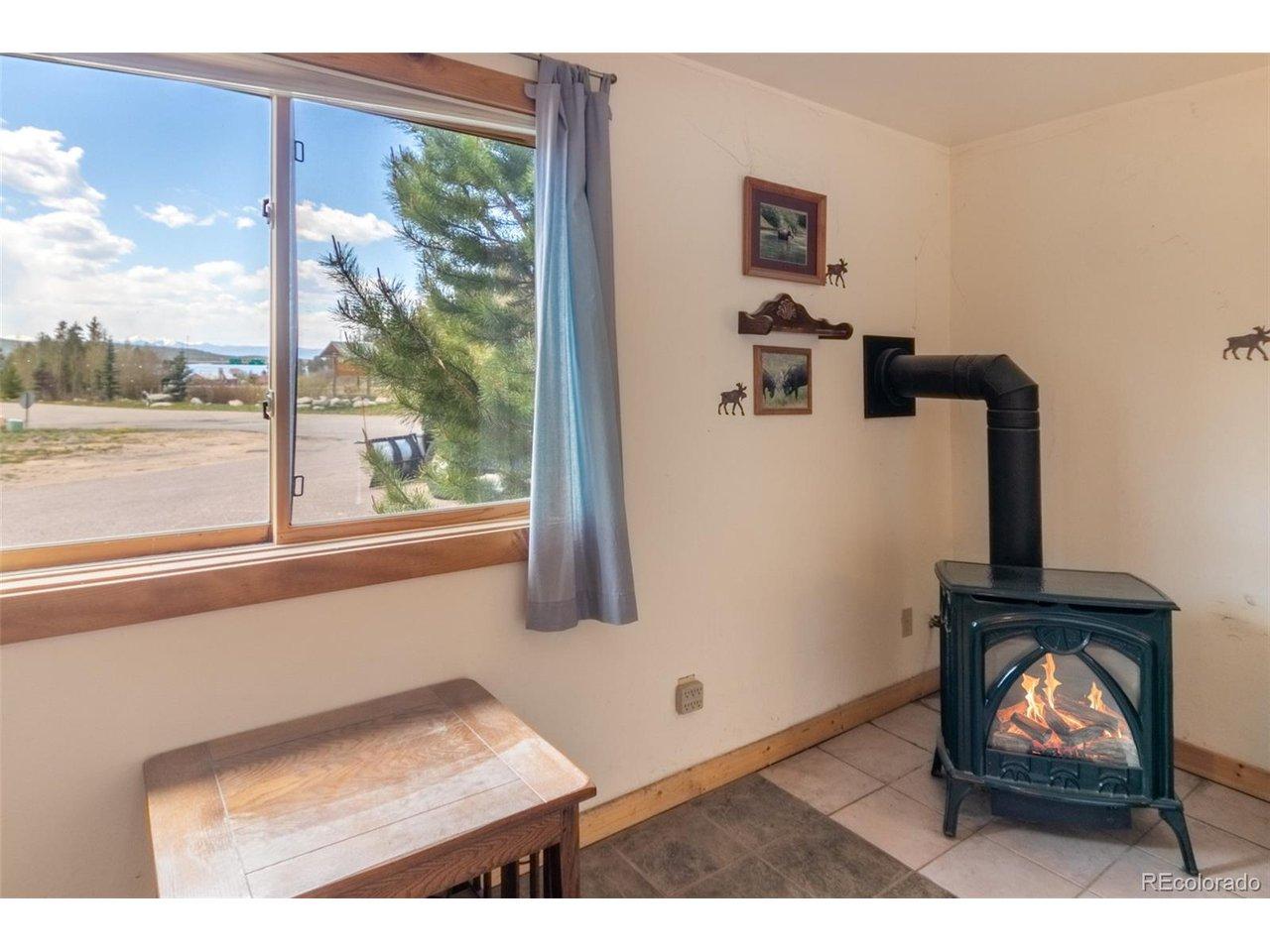 Image 4: Gas Stove keeps you warm year round Image 4: Gas Stove keeps you warm year round
