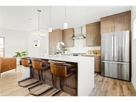 1582 Lowell