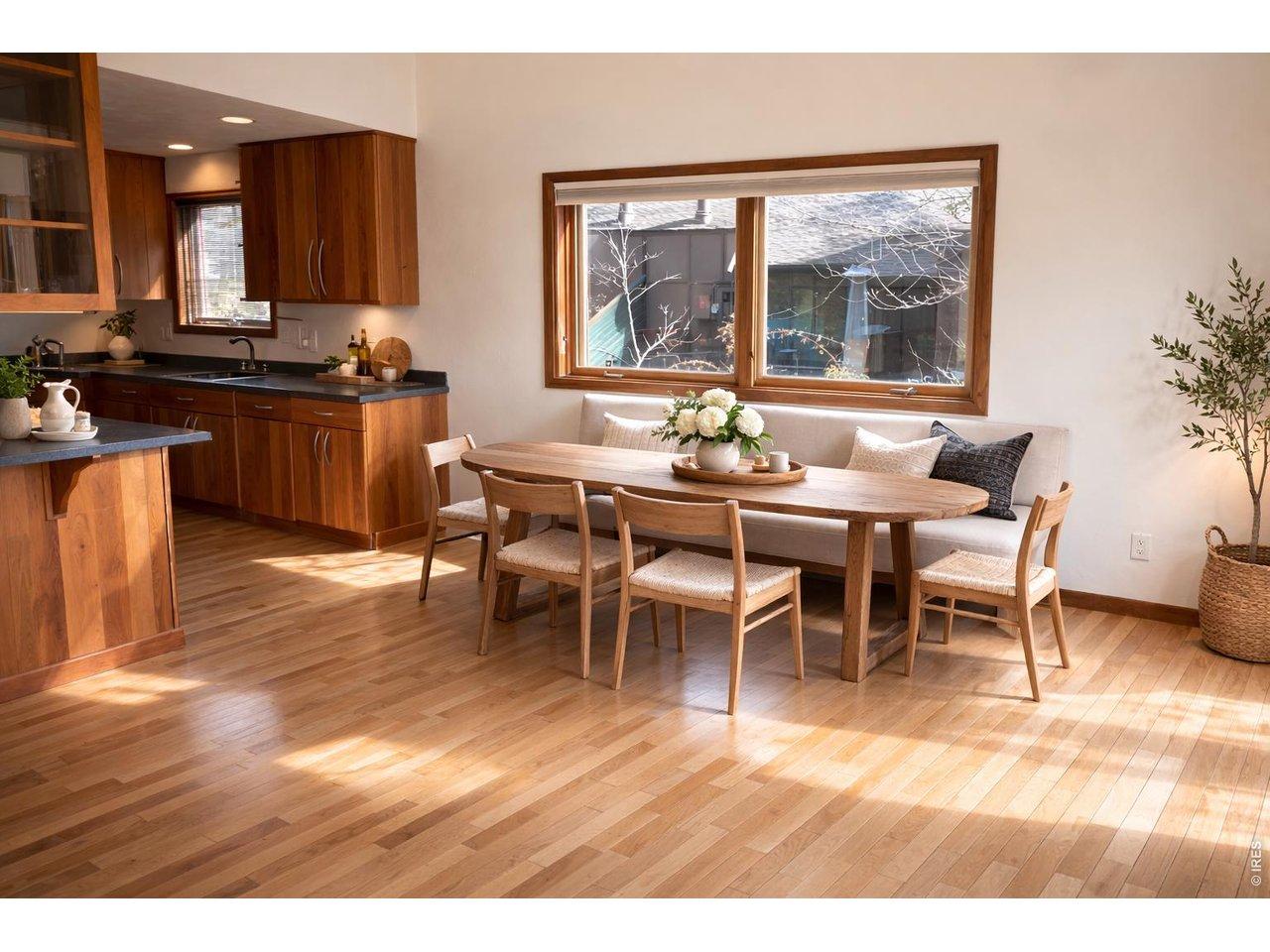 Image 3: dining room