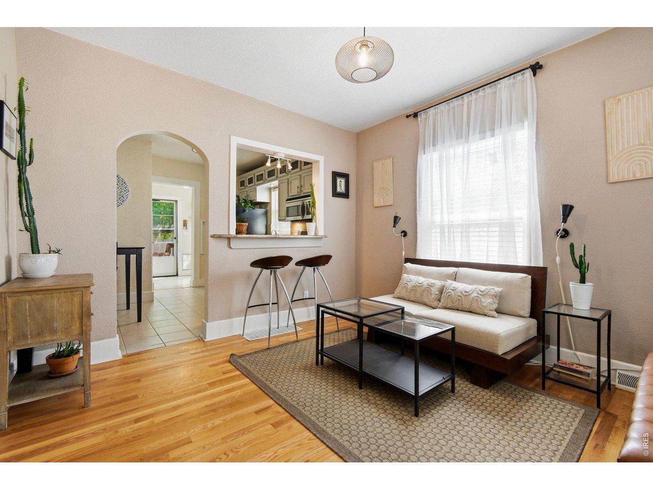 Image 4: Lots of natural light pouring in every space Image 4: Lots of natural light pouring in every space
