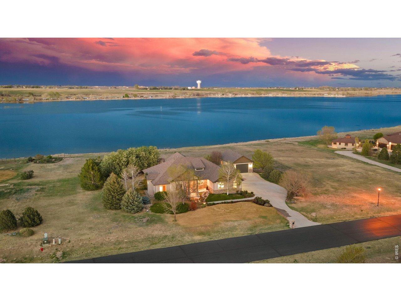 Image 3: Amazing home on 2.21 acres