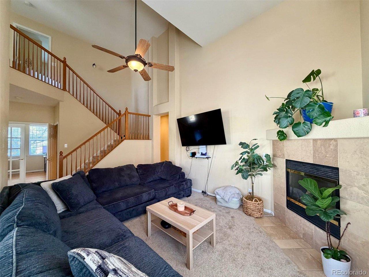 Image 4: Vaulted ceilings Image 4: Vaulted ceilings