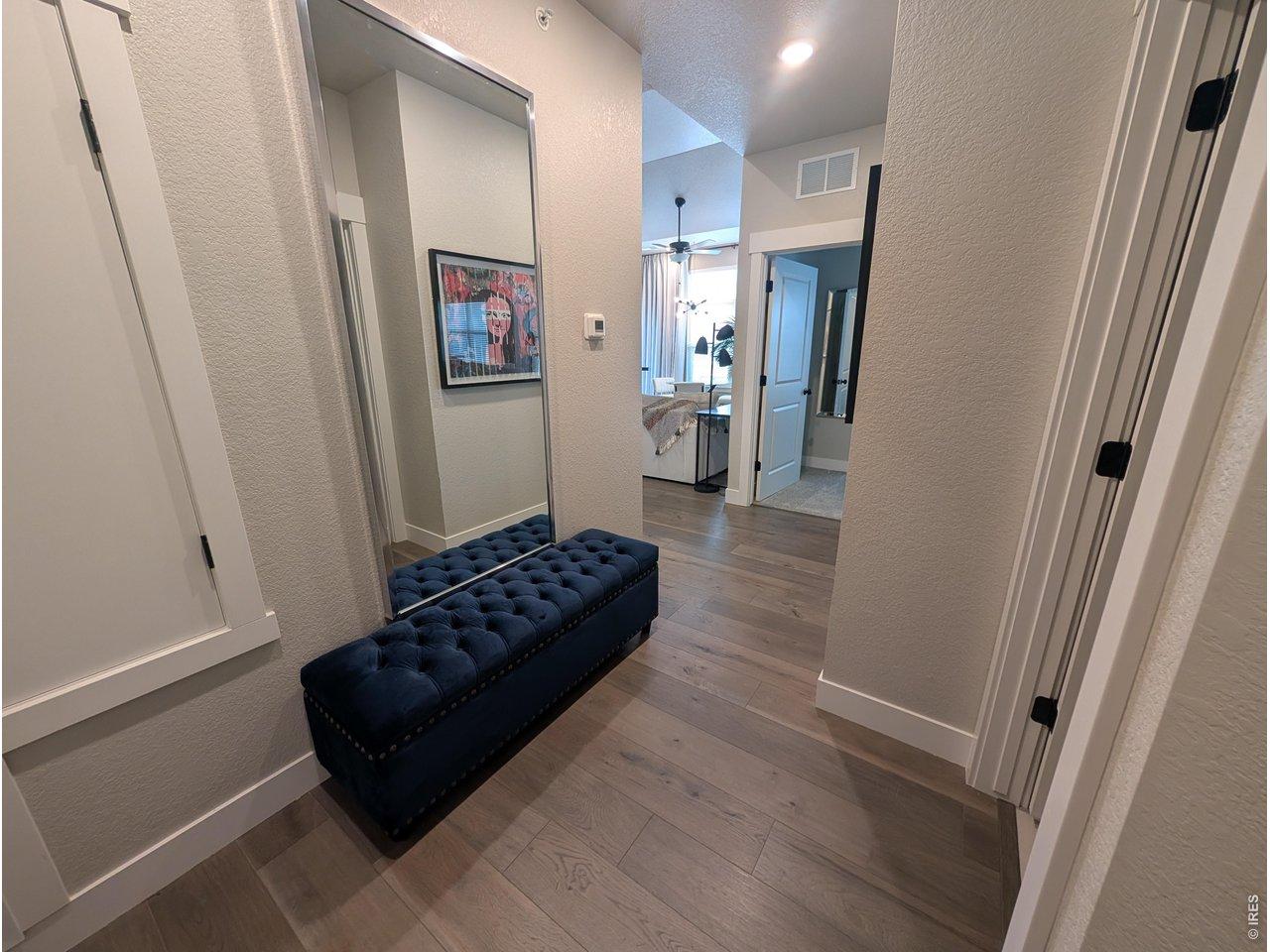 Image 4: Foyer Image 4: Foyer