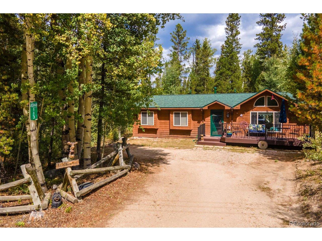 Image 3: Walk to Columbine Lake Image 3: Walk to Columbine Lake