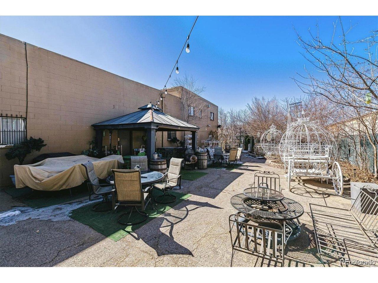 Image 4: More Space on Side of Main Warehouse Image 4: More Space on Side of Main Warehouse