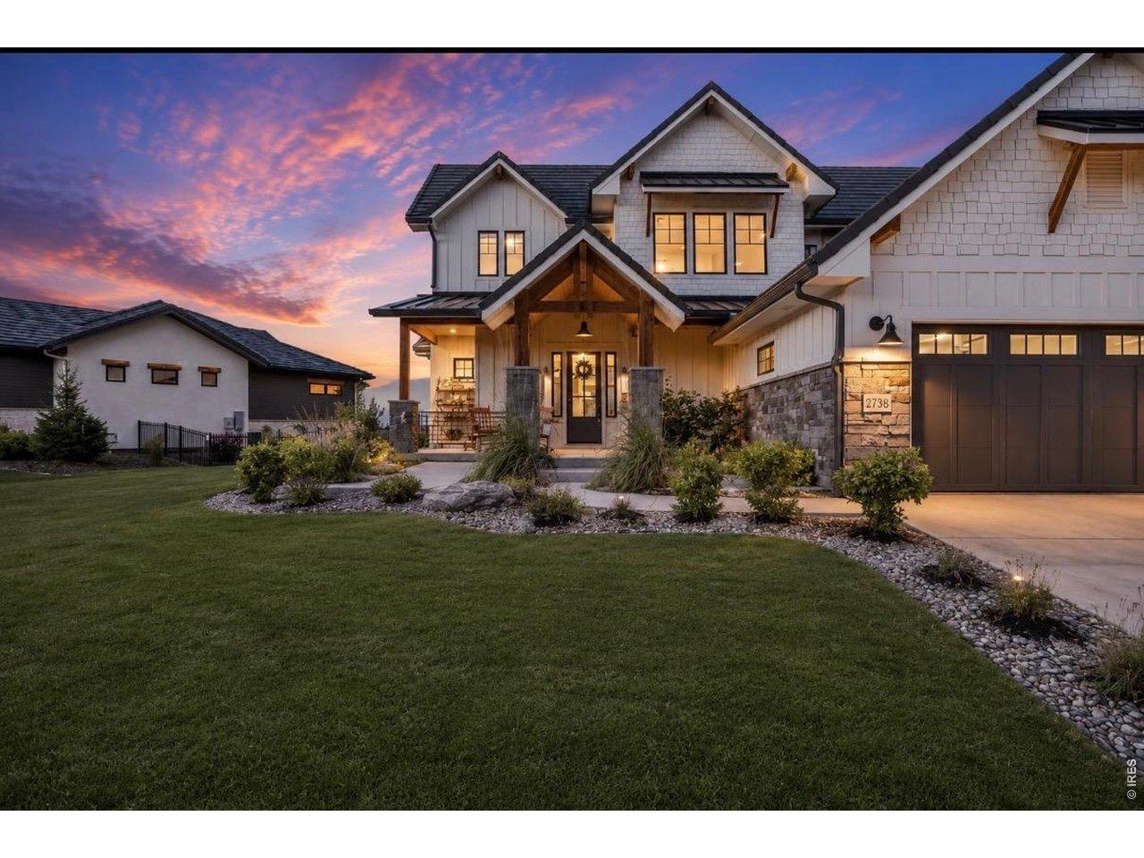 Image 3: Large front patio welcomes you home