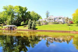 3333 N Lakeshore