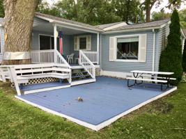 3156 E Boller