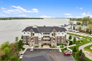 10005 N Turkey Creek