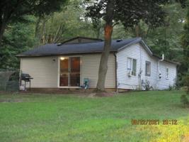 100 285 Crooked Lake