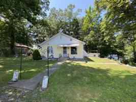4548 N Rueben