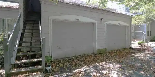 1948 S Bay Pointe