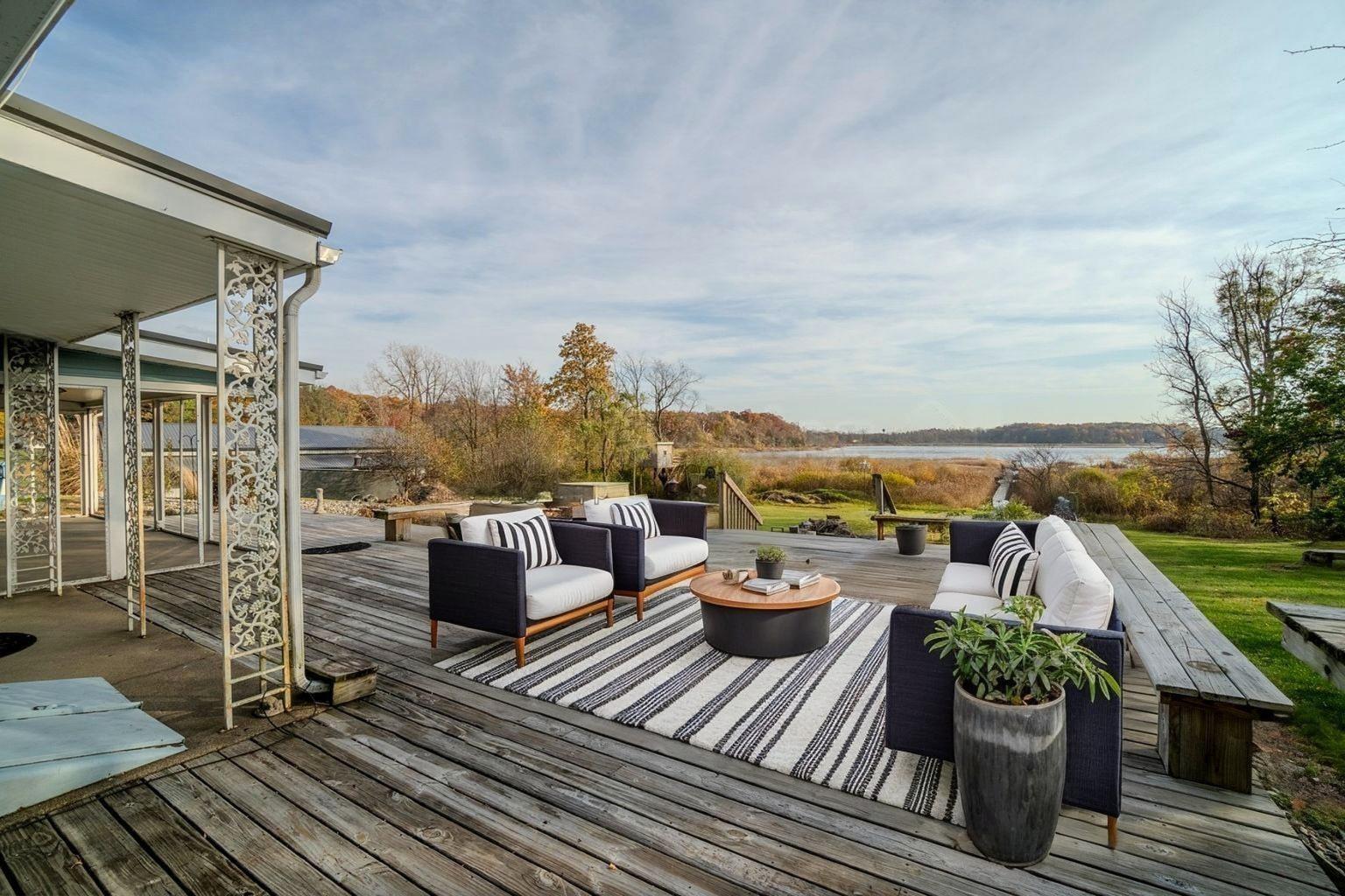 Image 3: 3095 W 100 N Loon Lake, Angola, IN 46703, Virtually Stage Deck Image 3: 3095 W 100 N Loon Lake, Angola, IN 46703, Virtually Stage Deck