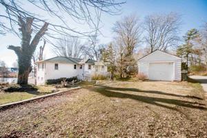 11703 N Elm Grove