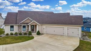 175 Lane 271 Hamilton Lake