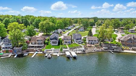 405 Lions Dr Sylvan Lake