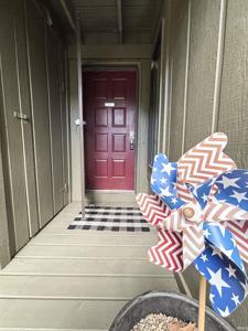 9324 S Lake Ridge