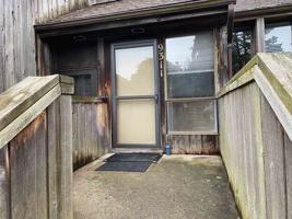 9311 S Pointe Lasalles