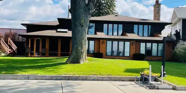 1920 Bessmore Park