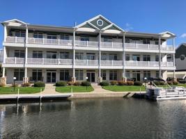 1304 S Harkless