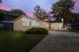 1840 LN 150 Hamilton Lk