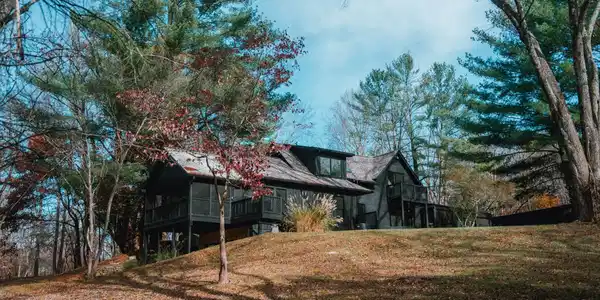 9480 Gilmore Ridge