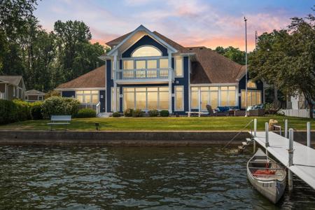 3600 E Forest Glen