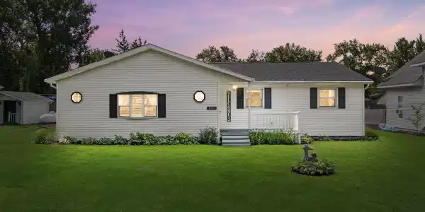 3543 W Maple Dr-57