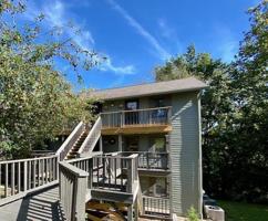 9225 S Pointe Retreat