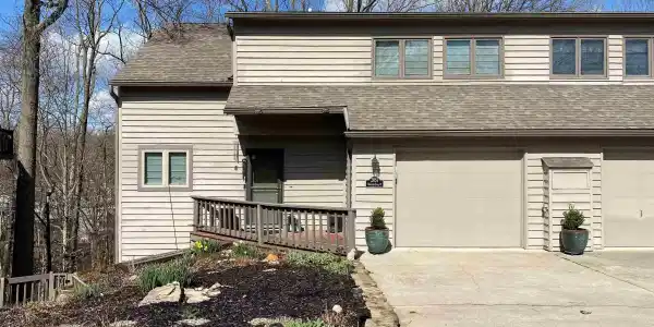 2051 E Waters Edge