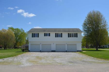 11176 N Wawasee