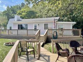 5601 N Stahl