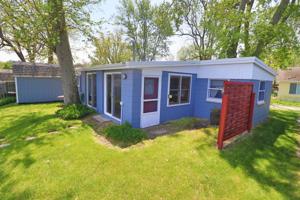 6031 N Butterfield