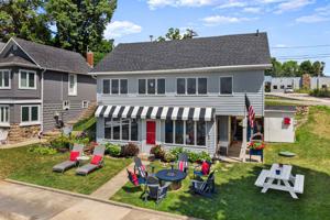 2335 W Orland
