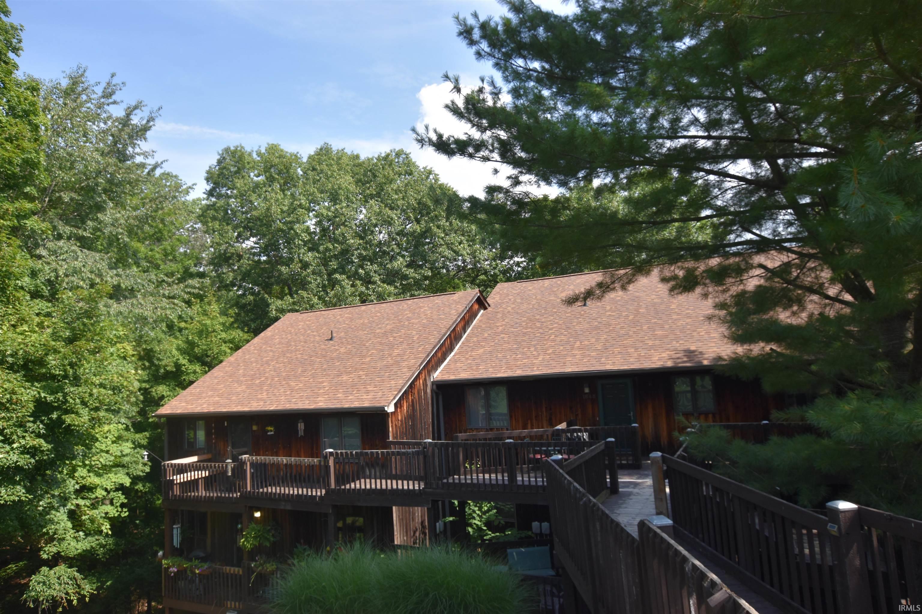 1843 E Eagle Bay, Bloomington, IN lhrmls01754103