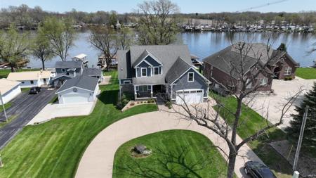 4243 N West Shafer
