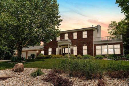 1106 Woodcrest