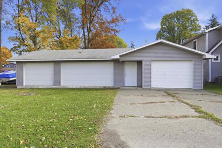 4160 W Shore