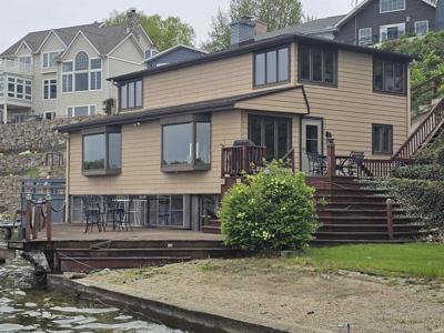 16386 Pretty Lake