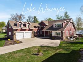 9864 N Bayshore